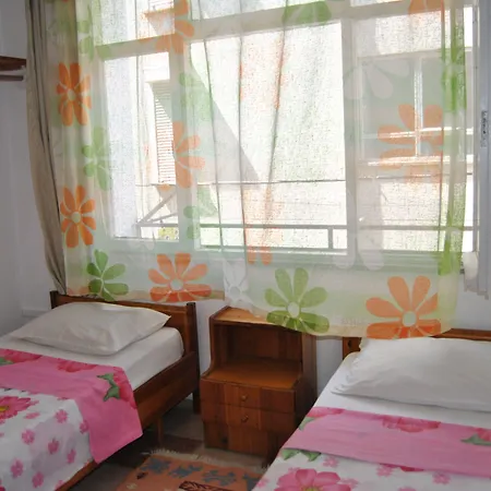 Pensionat Set Arat & *