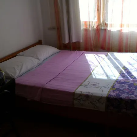 Set Arat & Pensionat