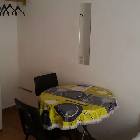 Set Arat & Pensionat *