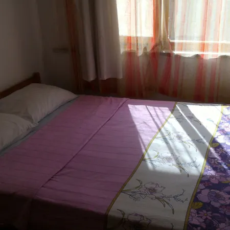 Set Arat & Pensionat *