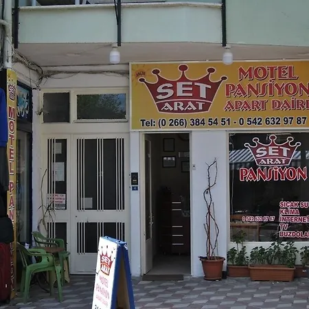 Pensionat Set Arat & *