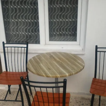 Set Arat & Guest house *